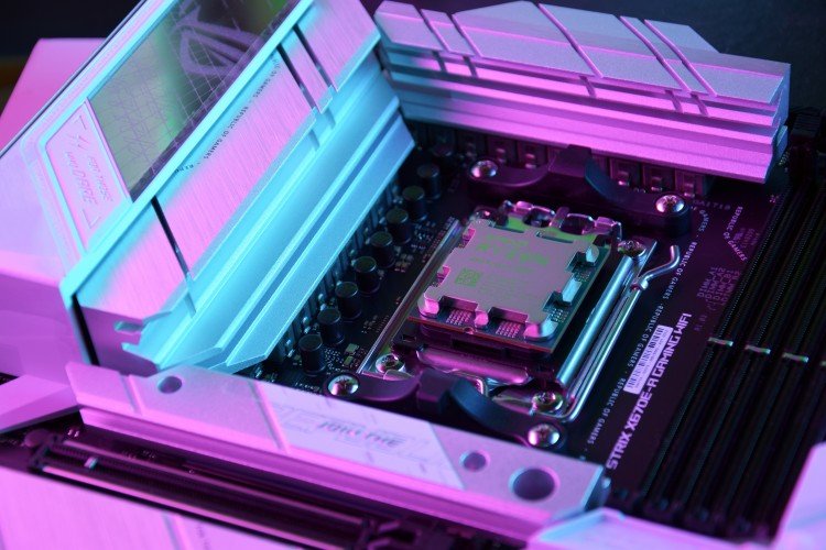 15 Best Gaming Motherboards (Intel & AMD) in 2023