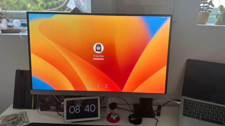 BenQ DesignVue PD2706UA Monitor ReviewLong sub: The BenQ DesignView PD2706UA Monitor presents a crystal clear show and an outstanding monitor arm that makes working at residence a pleasure.