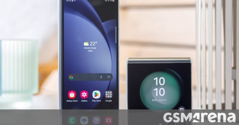 Samsung Galaxy Z Fold5 and Z Flip5 each get One UI 6 beta primarily based on Android 14