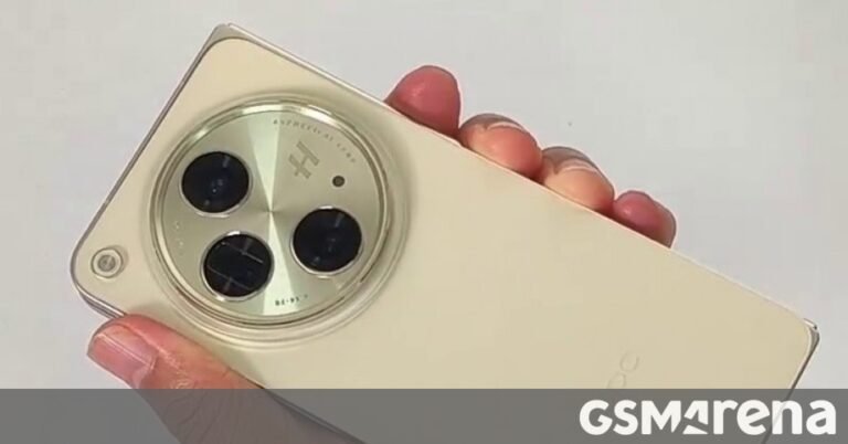 Oppo Discover N3 gold mannequin poses for the digicam forward of launch