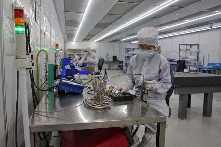 MAS sees budding restoration in Singapore’s electronics, monetary sectors as international surroundings turns