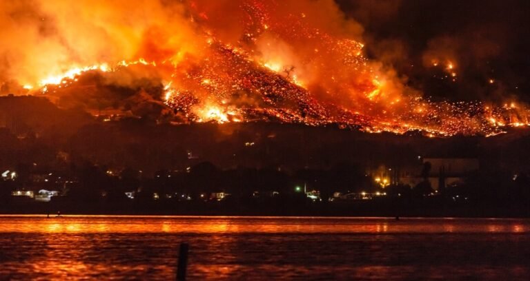 How AI Helps Struggle Wildfires in California