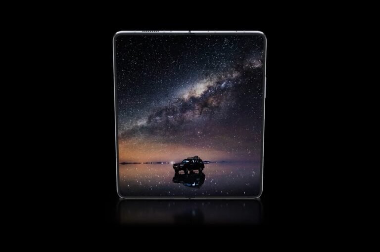 High foldable smartphone designs in 2023