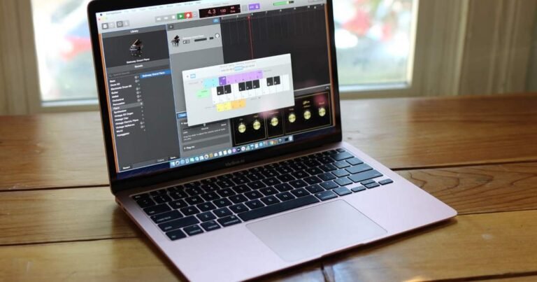MacBook Air M1 simply bought an enormous low cost for Black Friday
