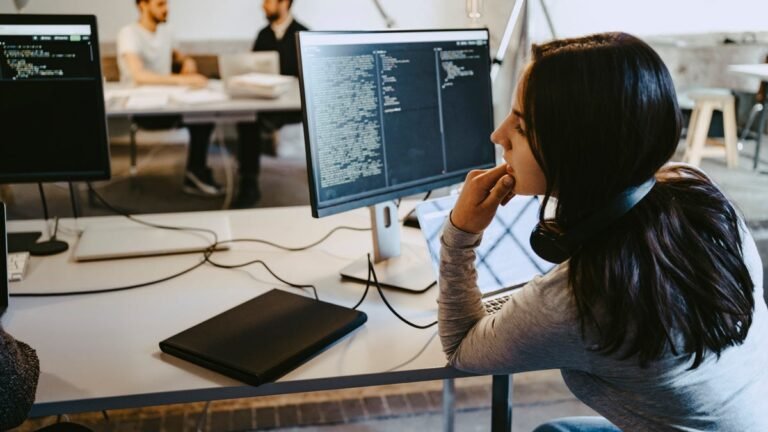 The perfect monitor offers of June 2023